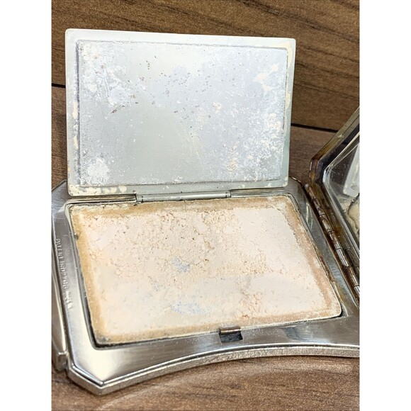 VINTAGE VANITY POWDER COMPACT SILVER CASE, PATENT 1802796 MADE IN USA - Picture 7 of 8